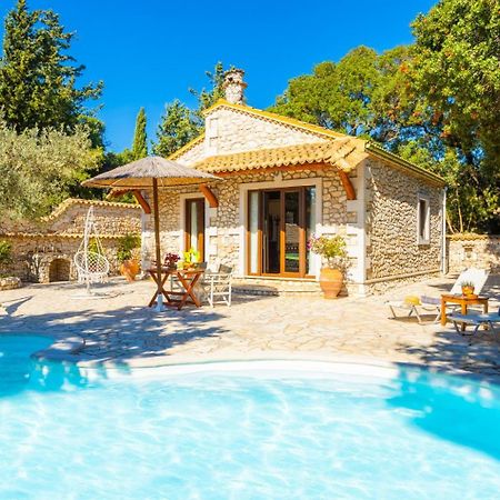 Villa Nionios Vlachopoulátika Eksteriør billede