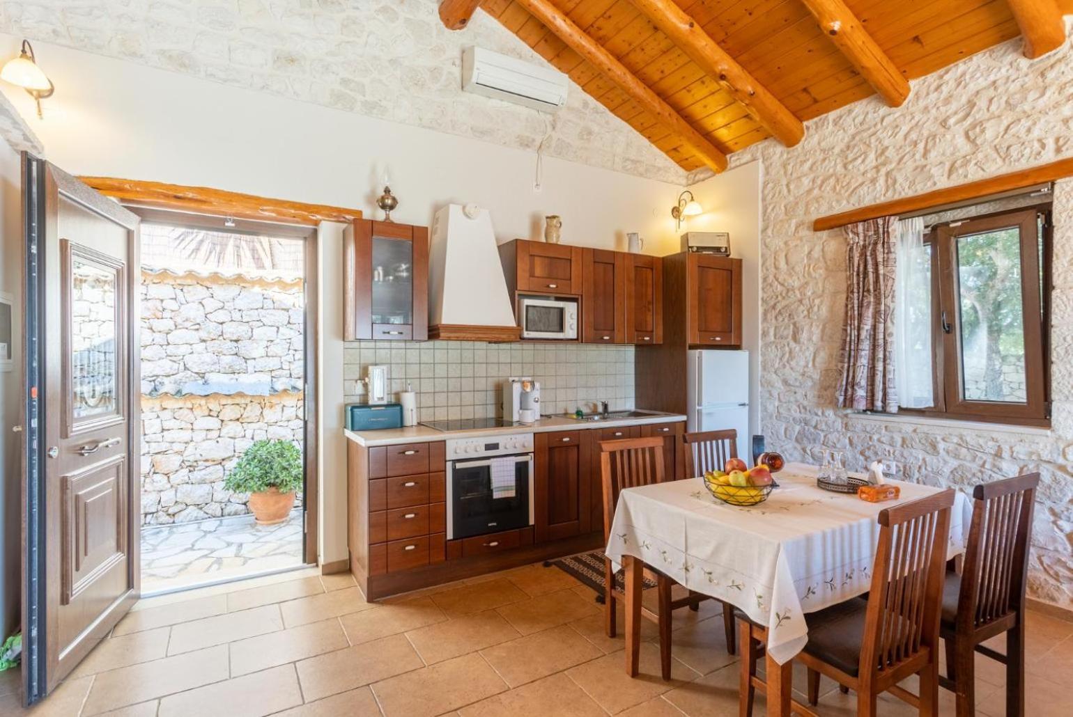 Villa Nionios Vlachopoulátika Eksteriør billede